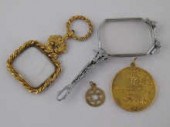 A Regency gilt metal quizzing