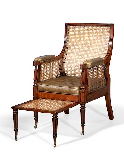 A REGENCY MAHOGANY BERGERE AND FOOT