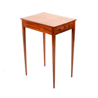 A Regency satinwood and crossbanded