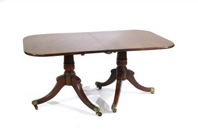 A Regency style mahogany twin