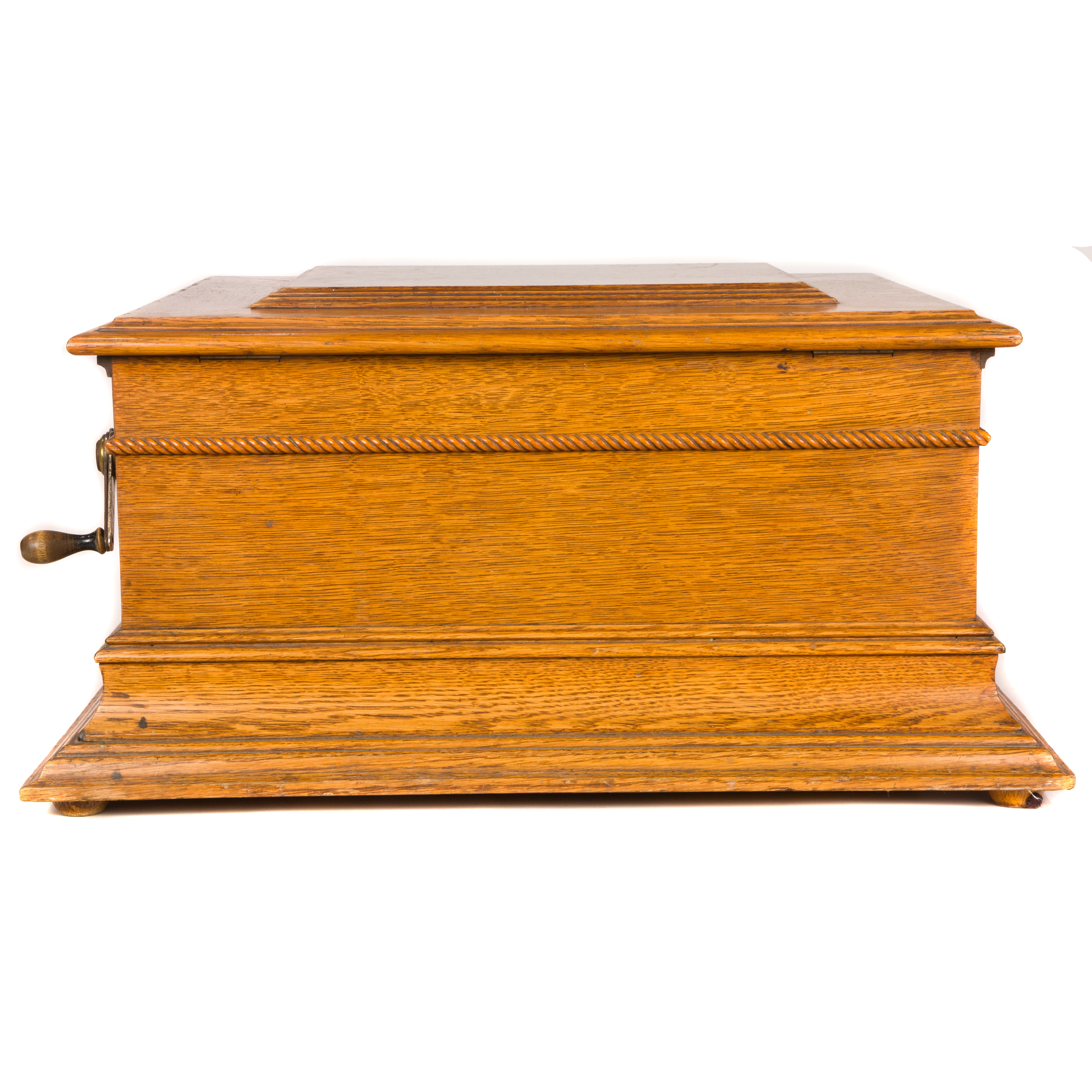 A REGINA OAK CASED DISC MUSIC BOX
