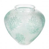 A René Lalique Estérel Vase
Ci