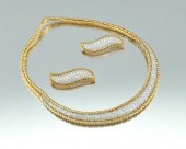 A Retro Design Platinum, Gold
