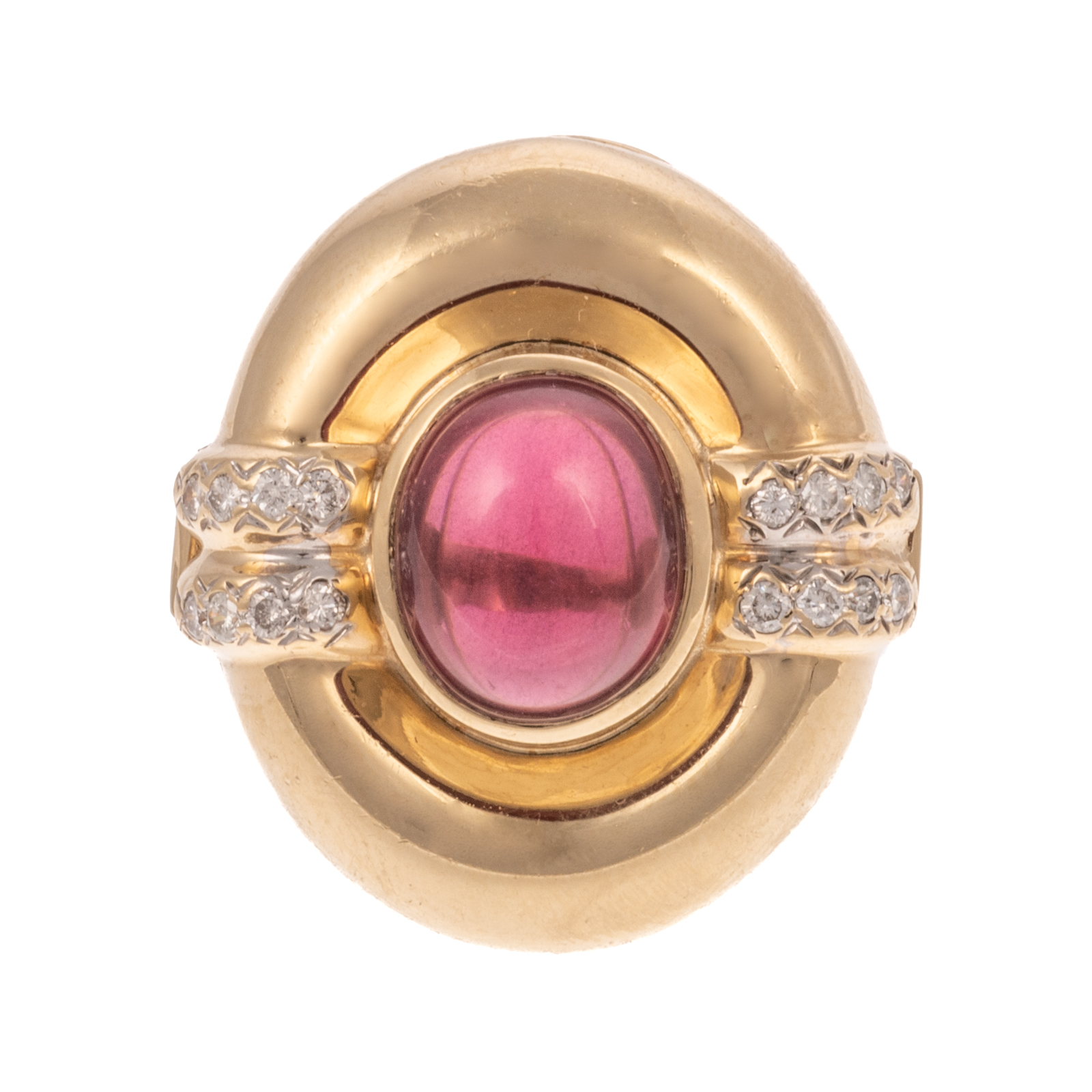 A RHODOLITE GARNET & DIAMOND RING