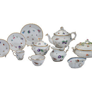 A Richard Ginori Parcel Gilt