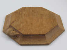A Robert Thompson '' Mouseman ''