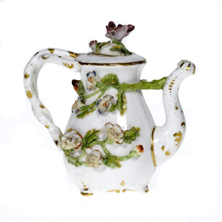 A ROCKINGHAM FLORAL ENCRUSTED SCENT