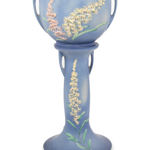A Roseville Pottery Jardinière on