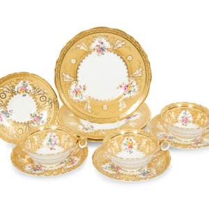 A Royal Cauldron Porcelain