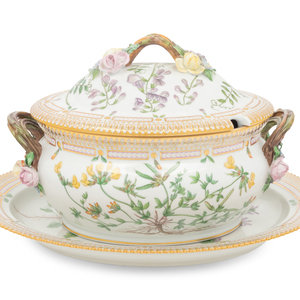 A Royal Copenhagen Flora Danica