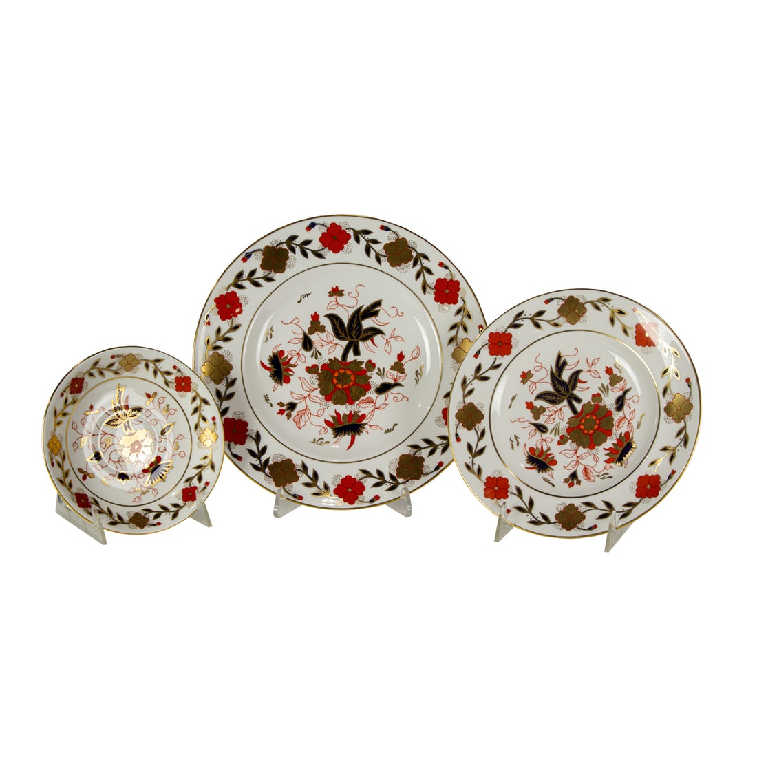 A ROYAL CROWN DERBY PORCELAIN