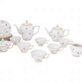 A Royal Tettau Porcelain Dresd