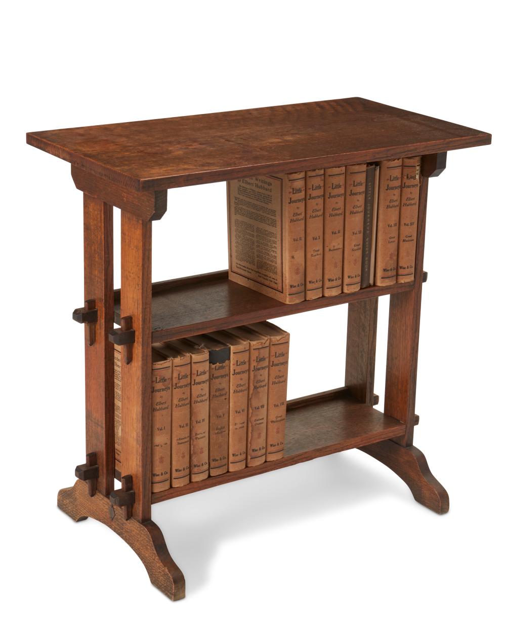 A ROYCROFT "LITTLE JOURNEYS" OAK