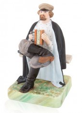A RUSSIAN PORCELAIN FIGURINE O