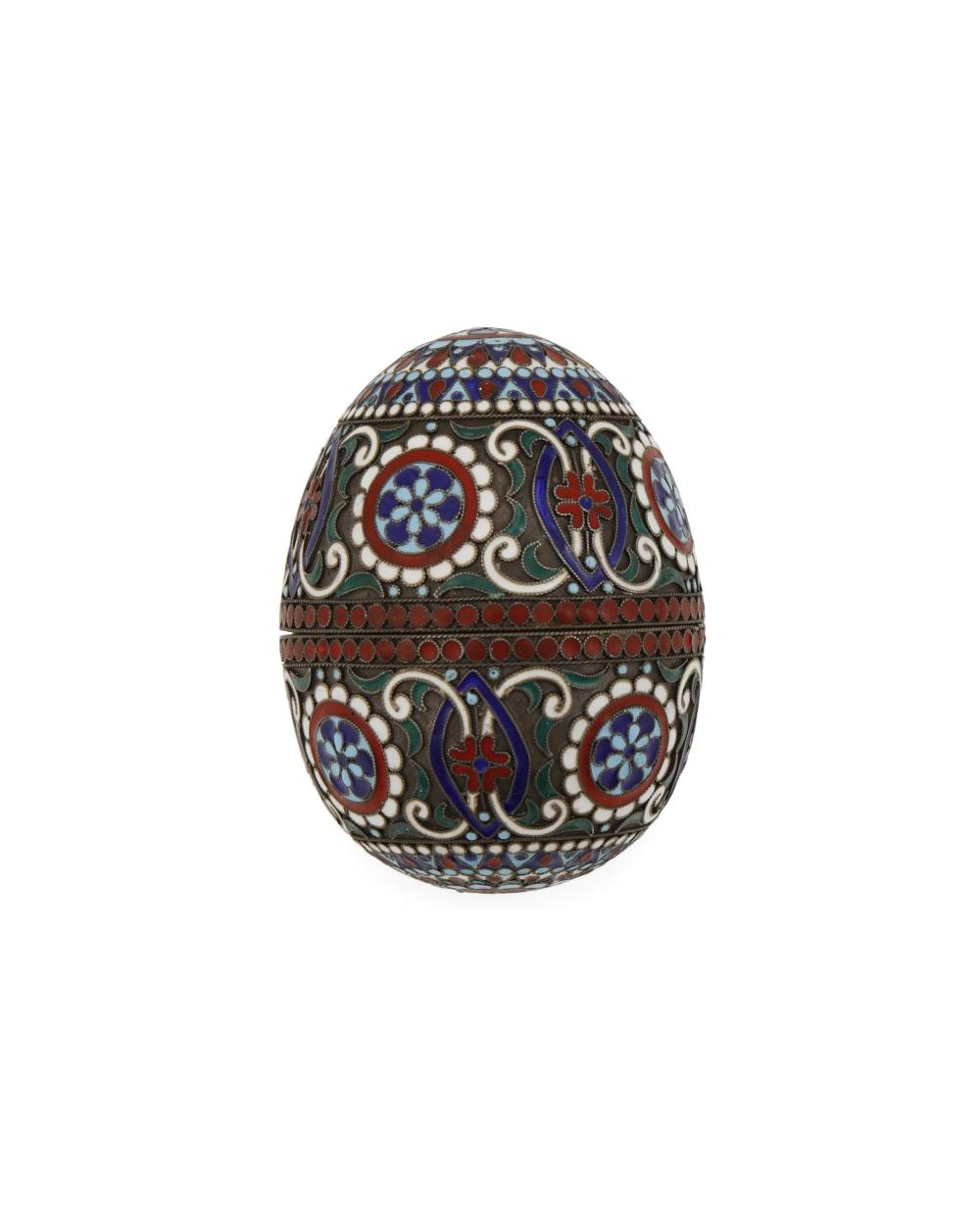 A RUSSIAN SILVER AND ENAMEL EGGA