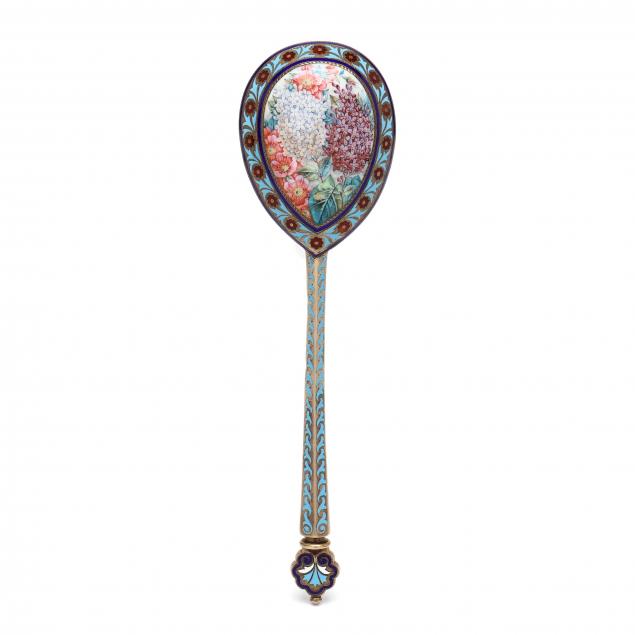 A RUSSIAN SILVER GILT, CHAMPLEVé