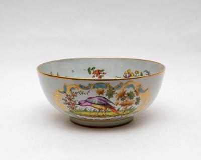 A Samson bowl, the exterior with