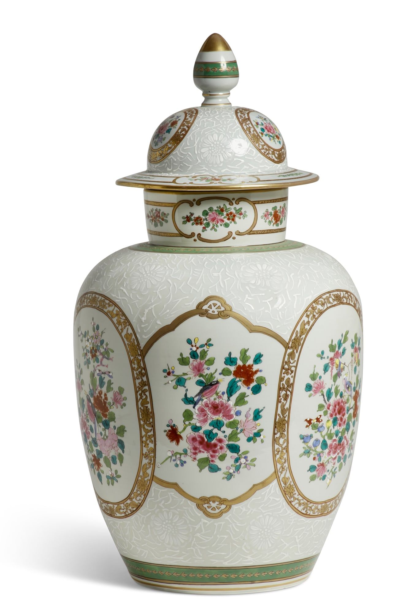 A SAMSON PORCELAIN COVERED VASEA