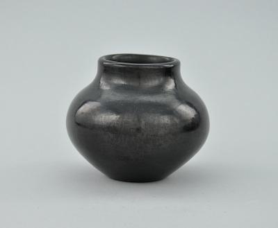 A San Ildefonso Pueblo Blackware