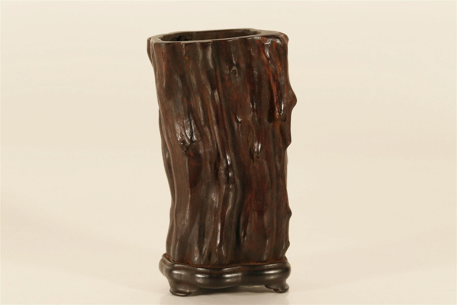 A SANDALWOOD BRUSH POT IN THE