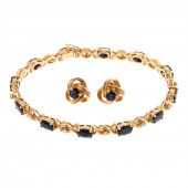 A SAPPHIRE & DIAMOND BRACELET