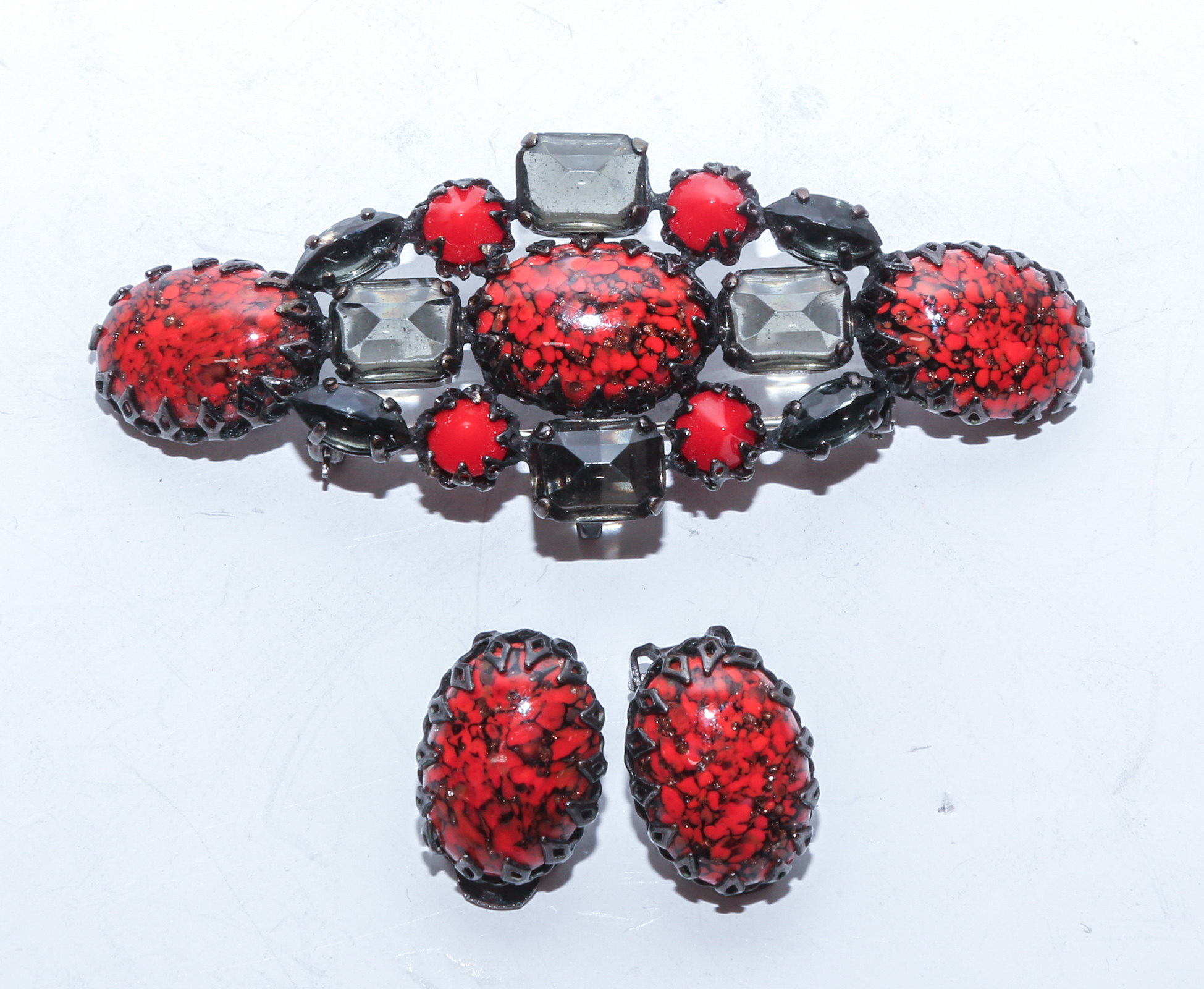 A SCHREINER NY DEMI-PARURE-BROOCH &