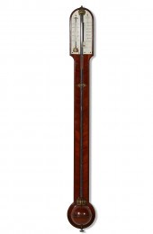 A SCOTTISH GEORGE III MAHOGANY