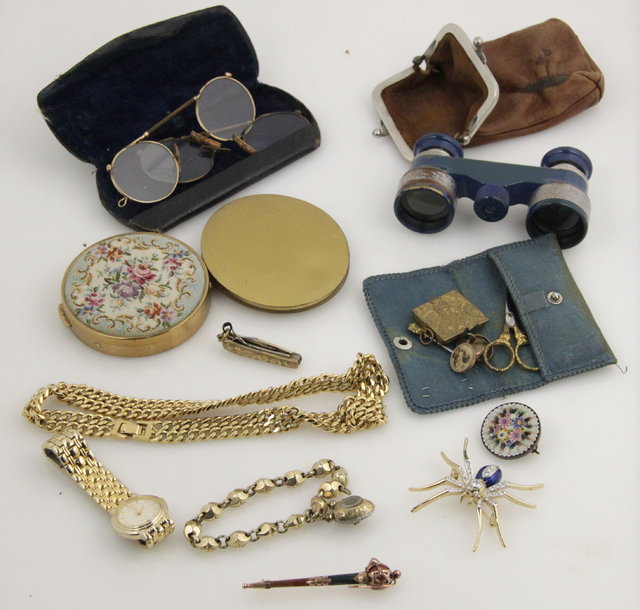 A Scottish hardstone brooch