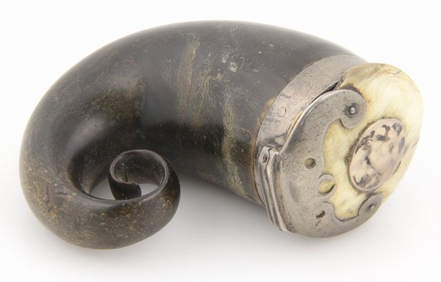 A Scottish horn snuff mull 18th