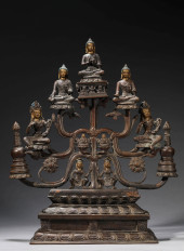 A SEATED SHAKYAMUNI BUDDHA FIG