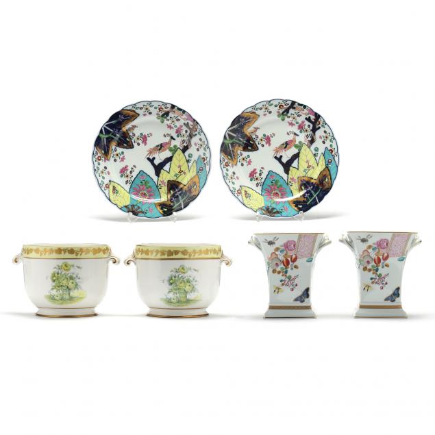 A SELECTION OF MOTTAHEDEH PORCELAIN