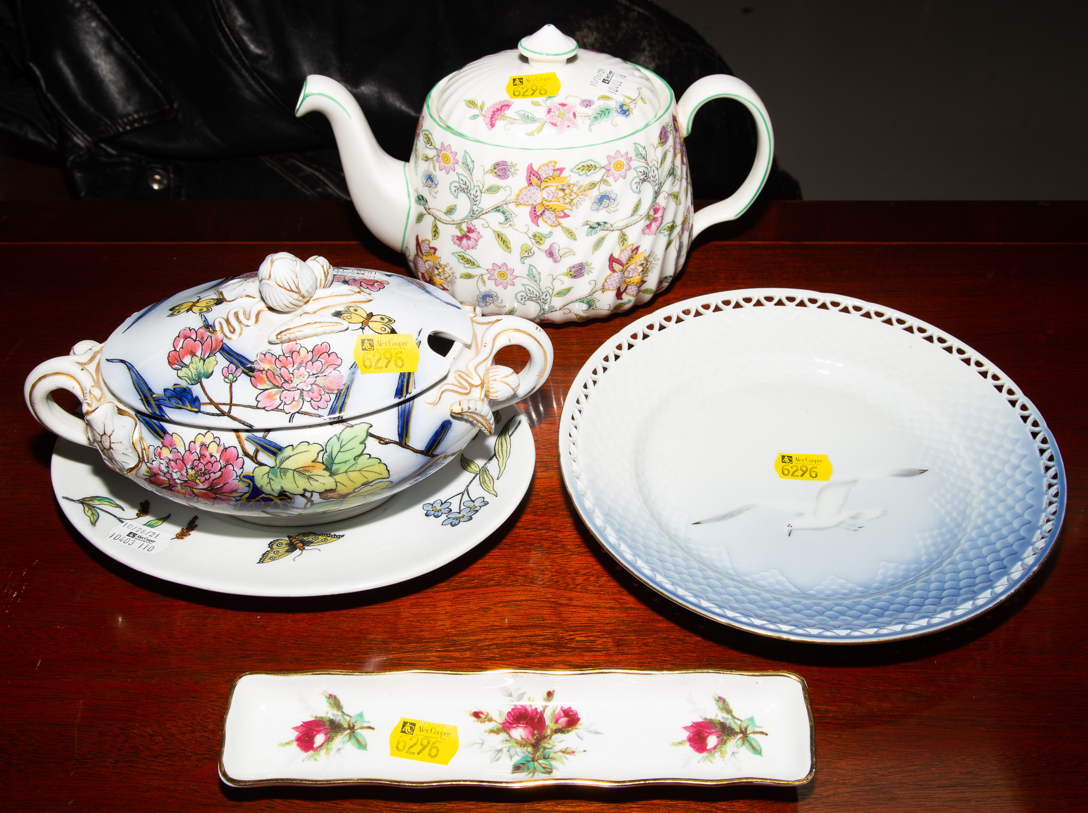A SELECTION OF PORCELAIN Includes a