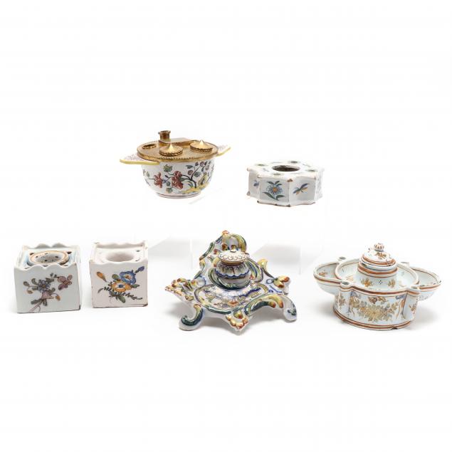 A SELECTION OF SIX ANTIQUE