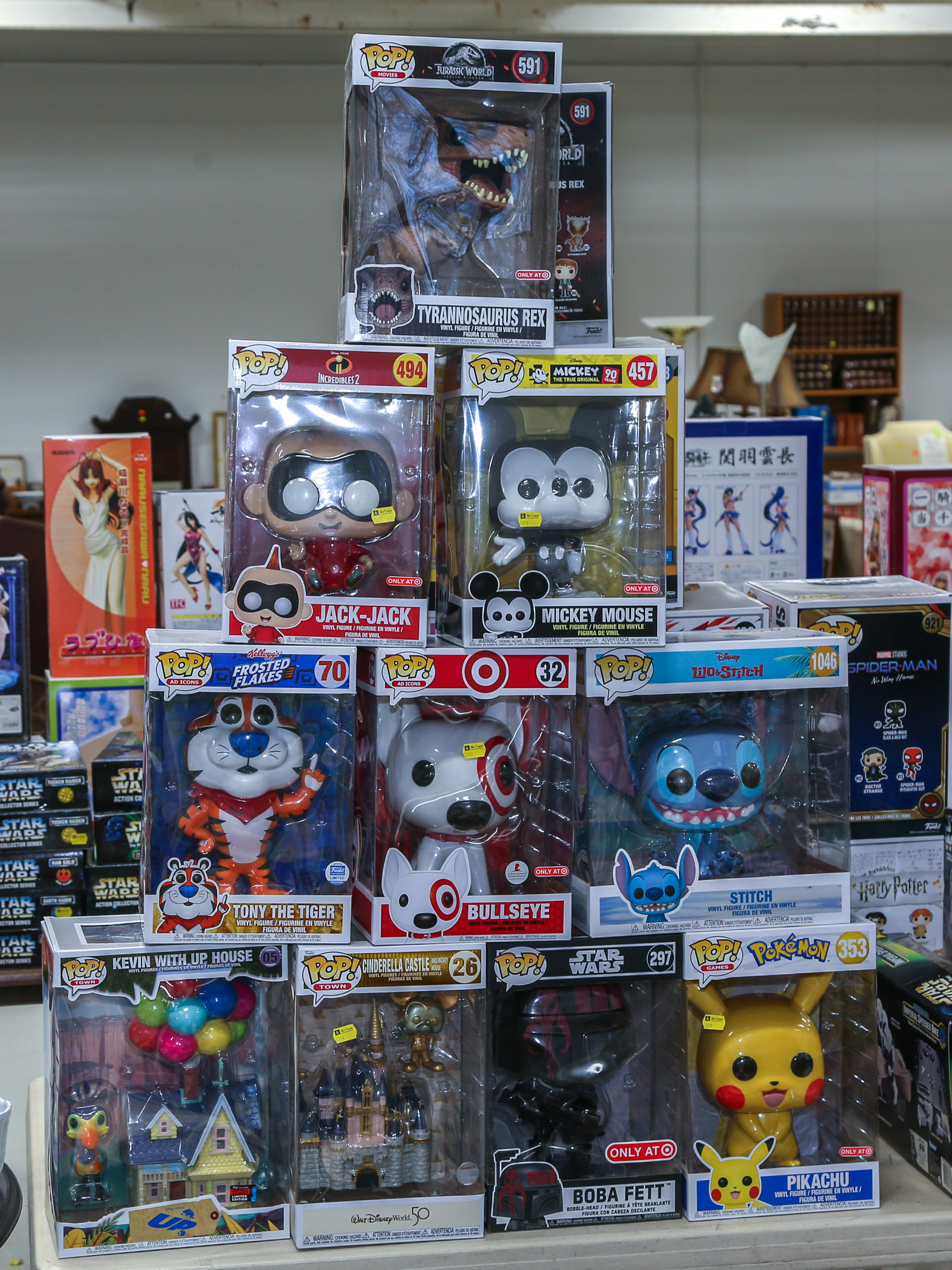 A SELECTION OF TEN FUNKO POP! VINYL
