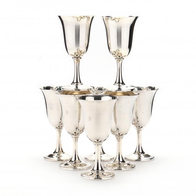 A SET EIGHT AMERICAN STERLING