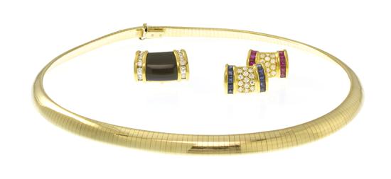 A Set of 18 Karat Yellow Gold and