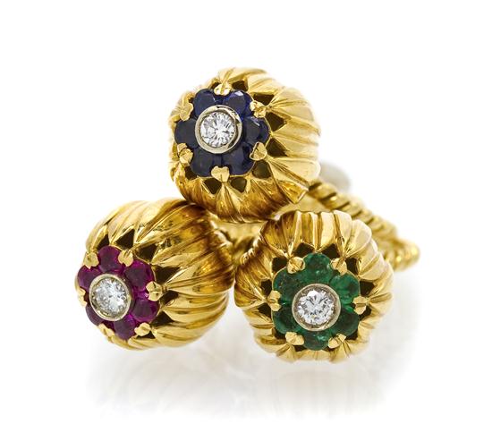A Set of 18 Karat Yellow Gold