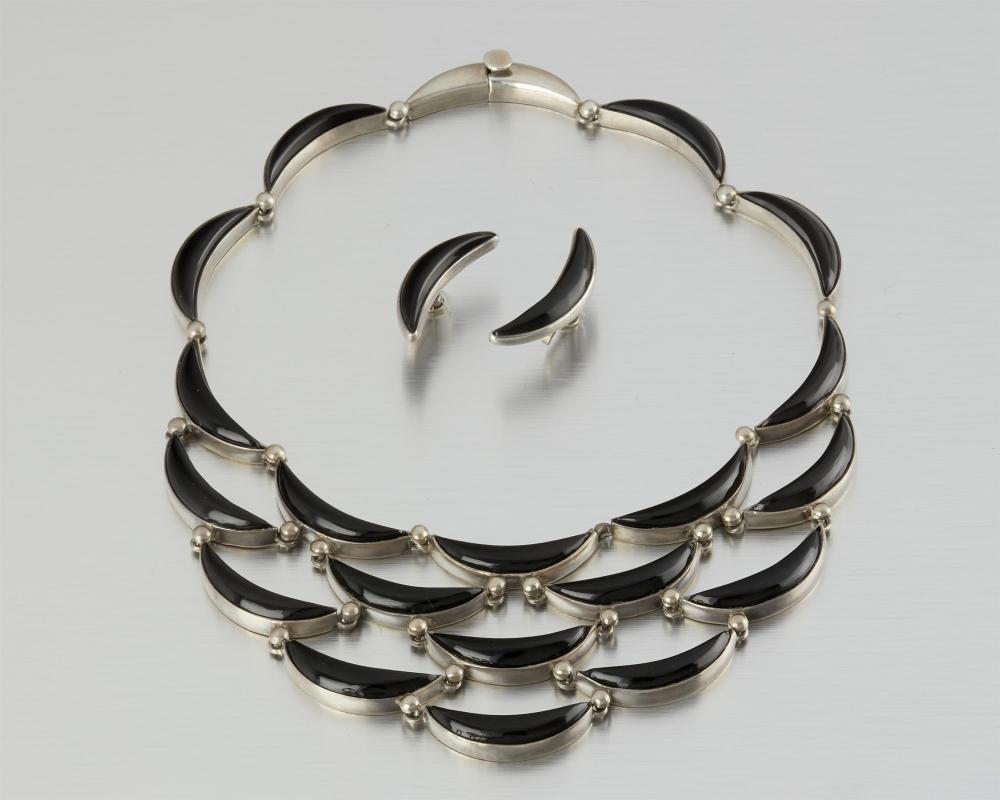 A SET OF ANTONIO PINEDA SILVER
