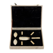 A SET OF CHINESE HARDSTONE BUR