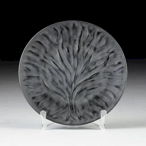 A SET OF EIGHT LALIQUE FROSTED