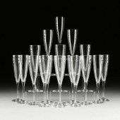 A SET OF EIGHTEEN BACCARAT "DO