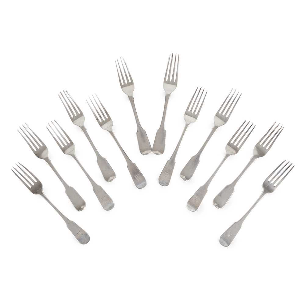 A SET OF FOURTEEN MATCHED GEORGE