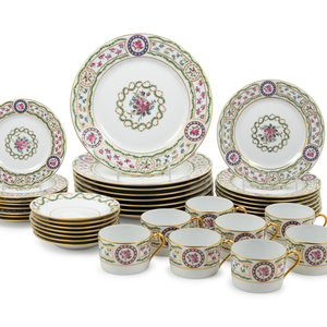 A Set of Haviland China comprising: