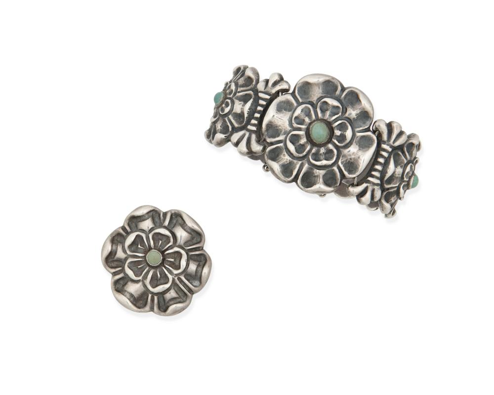 A SET OF M. VELAZQUEZ STERLING
