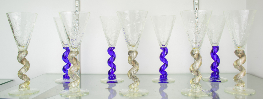 A SET OF NINE UNION STREET GLASS
