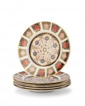 A SET OF ROYAL CROWN DERBY "OL