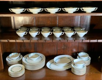 A set of Royal Tettau white