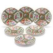 A SET OF SIX CHINESE PORCELAIN