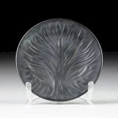 A SET OF SIXTEEN LALIQUE FROST
