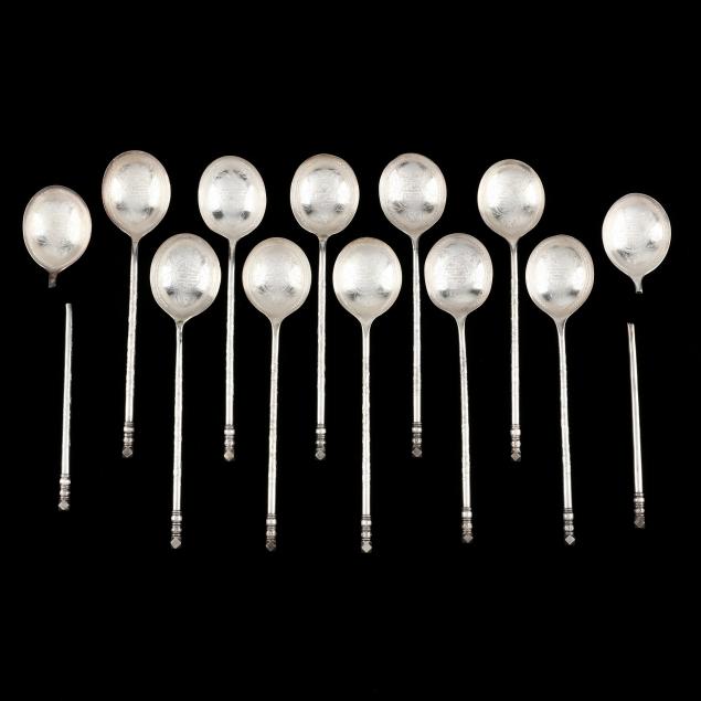 A SET OF TWELVE CHINESE SILVER